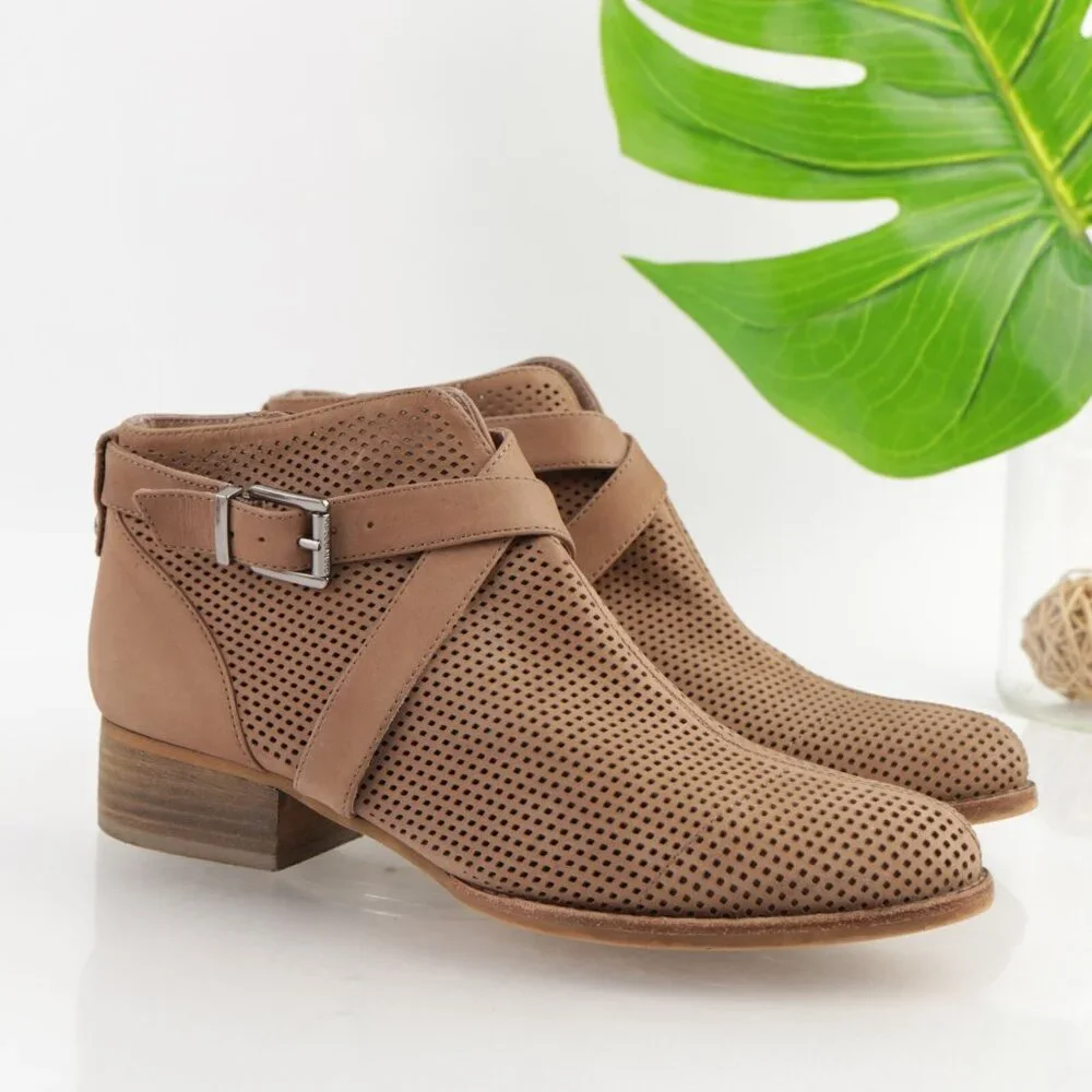 Vince Camuto Womens Casha Boots Size 7.5 Tan Taupe Suede Perf Block Heel Booties